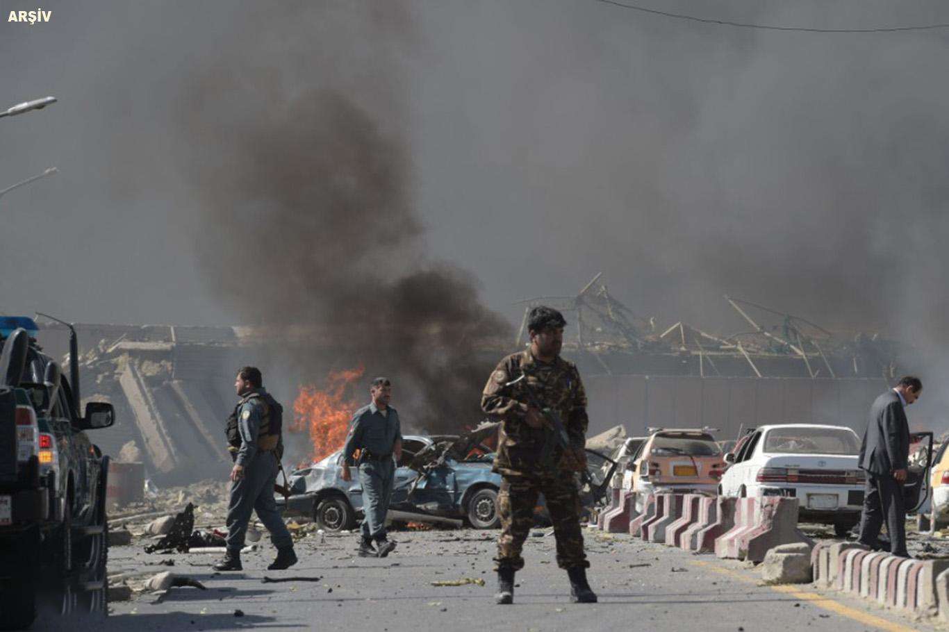 استهداف مركز للشرطة بسيارة مفخخة في أفغانستان: 24 جريحا